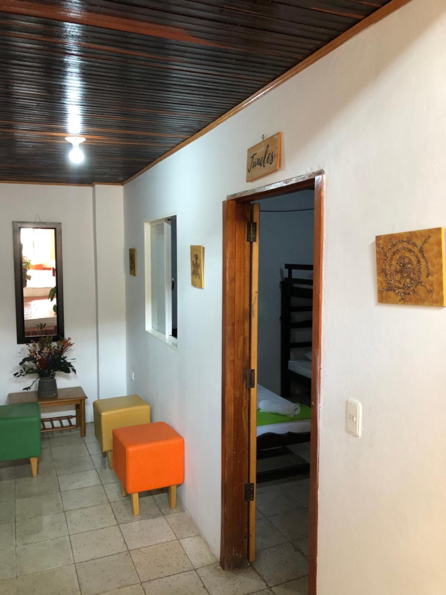 Hospedaje Los Capuchinos Socorro Εξωτερικό φωτογραφία